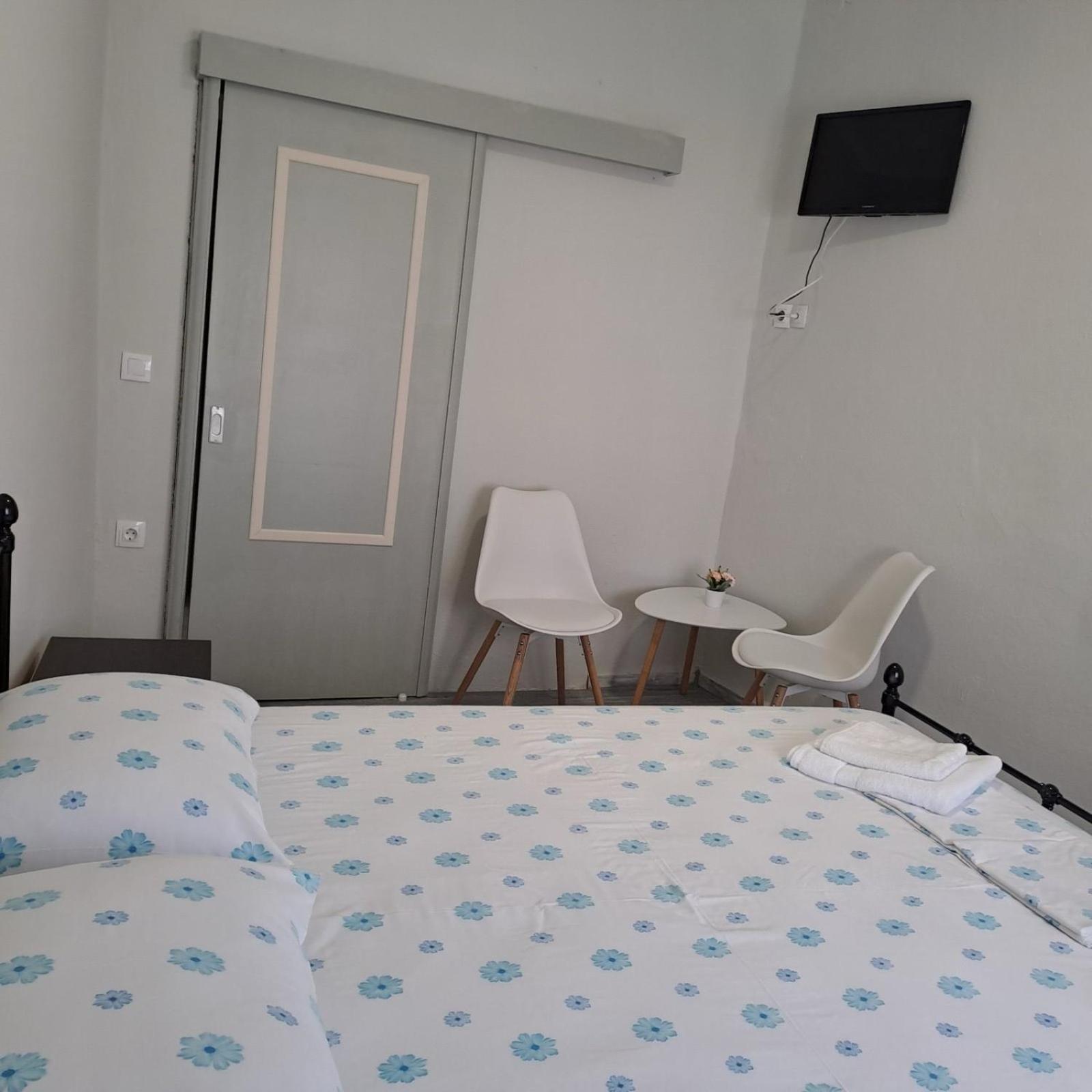 Makri Square Apartment Екстериор снимка